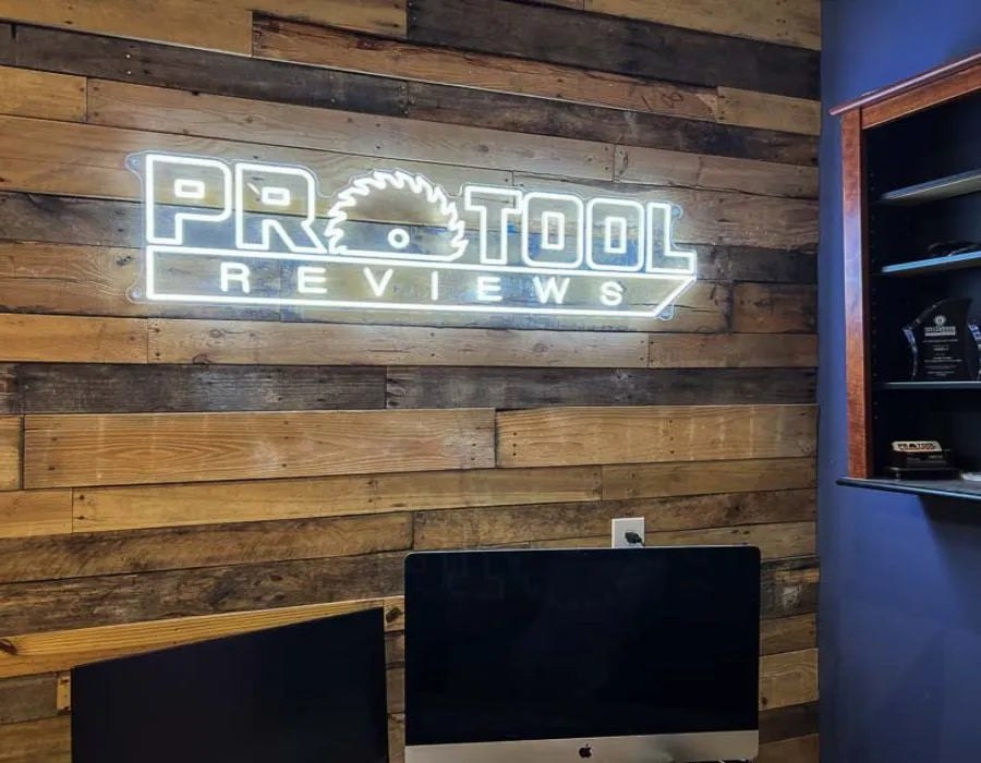 LED neon letter signs Dubai - custom neon signage shop UAE